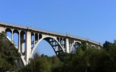 Мост самоубийц в Лос-Анджелесе
