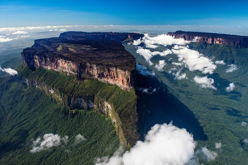 Гора Рорайма фото сверху