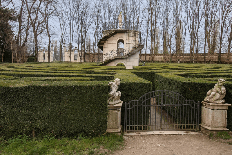 лабиринт виллы Пизани