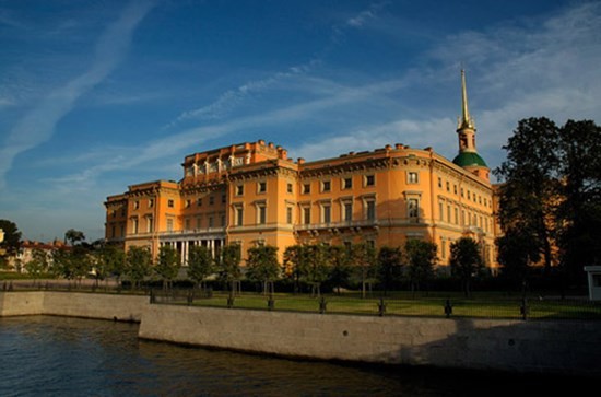 Михайловский замок спб